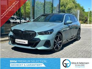 BMW i5 eDrive40 Touring M Sport PRO //Stop&Go 20 LM