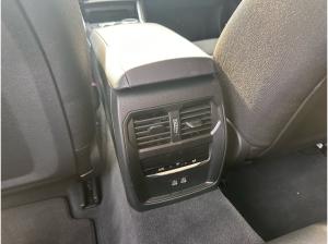 BMW 318 i Touring //LiveCockpitPlus Komfortzugang WirelessCharging