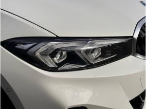 BMW 318 i Touring //LiveCockpitPlus Komfortzugang WirelessCharging