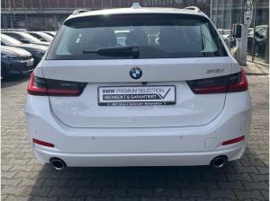 BMW 318 i Touring //LiveCockpitPlus Komfortzugang WirelessCharging