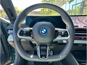 BMW i5 eDrive40 Touring M Sport PRO //Stop&Go 20 LM