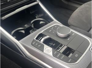 BMW 320 320d xDrive Touring M Sportpaket HiFi DAB LED