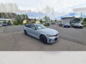 BMW 330 330d xDrive Touring M Sportpaket HiFi DAB LED
