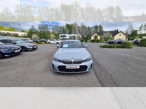 BMW 330 330d xDrive Touring M Sportpaket HiFi DAB LED