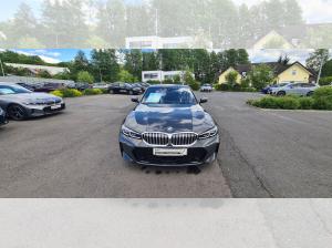 BMW 320 320d xDrive Limousine M Sportpaket HiFi DAB LED