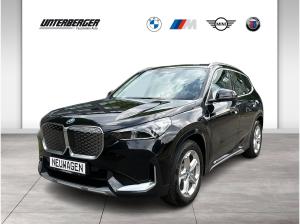BMW iX1 xDrive30 xLine DAB LED RFK Shz PDC
