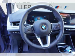BMW 220 220i Active Tourer AKTIONSZINS 0,99% eff. AHK Navi Sitzheizung Rückfahrkamera LED DAB