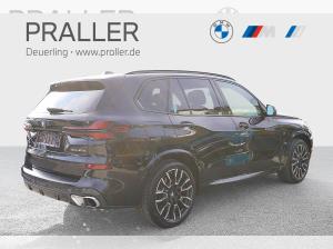 BMW X5 xDrive30d AKTIONSZINS 2,99% eff M Sport AHK Standhz ACC Glasdach Sitzbelüftung 360Kamera HeadUp VOLL