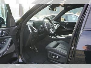 BMW X5 xDrive30d AKTIONSZINS 2,99% eff M Sport AHK Standhz ACC Glasdach Sitzbelüftung 360Kamera HeadUp VOLL
