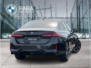 BMW 520 i Limousine M Sportpaket HK HiFi DAB LED Shz