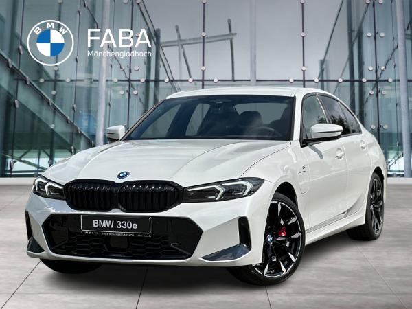 BMW 330 e xDrive Limousine M Sportpaket HK HiFi DAB