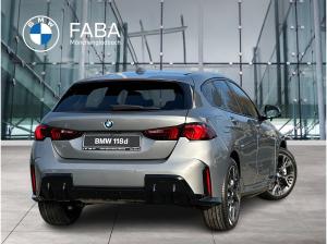 BMW 118 d DAB LED Komfortzg. Parkassistent AHK schw.