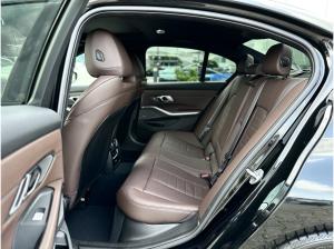 BMW 330 d xDrive Limousine M Sportpaket HK HiFi DAB