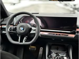 BMW 520 i Touring M Sportpaket Head-Up HK HiFi DAB