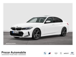 BMW 318 318i M SPORT+Zins ab 0,99%+GLASDACH+H/K+DA+PA
