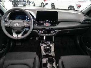 Hyundai i30 ADVANTAGE, 5-Türer, 1.0 T-GDI, NAVI, RFK, DAB, LED