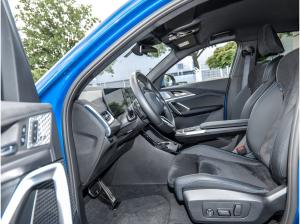 BMW iX2 xDrive30 M-Sportpaket+AHK+HUD+Memory-Sitz+ACC+Harman/Kardon+Parkassistenz Plus+Alarm