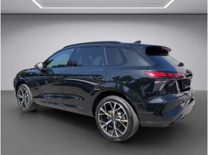 Audi Q3 SUV TDI S Line AHK