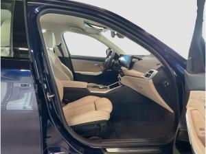 BMW 320 i xDrive Limousine AHK **inkl. Winterräder**