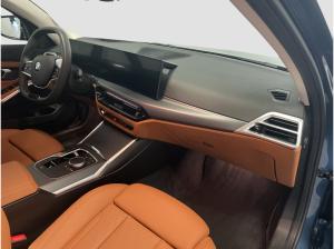 BMW 318 i Touring LiveCockpitProf Kamera Driv.Assist