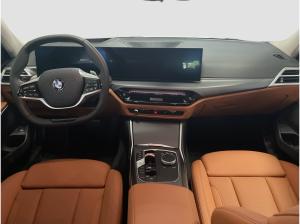 BMW 318 i Touring LiveCockpitProf Kamera Driv.Assist