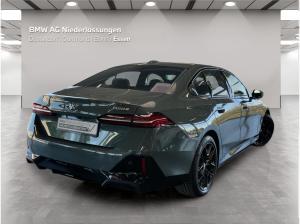 BMW 550 e xDrive Limousine M Sport AHK Kamera LED