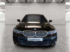 BMW 320 d xDrive Touring 1000 EUR BMW Zubehör GESCHENKT¹ M Sport AHK LiveCockpitProf