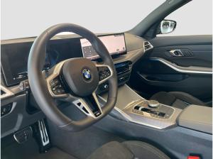BMW 320 d xDrive Touring 1000 EUR BMW Zubehör GESCHENKT¹ M Sport AHK LiveCockpitProf