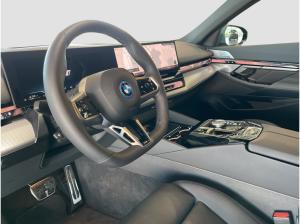 BMW 550 e xDrive Limousine M Sport AHK Kamera LED
