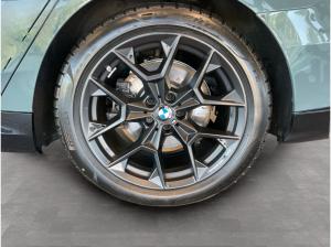 BMW 550 e xDrive Limousine M Sport AHK Kamera LED
