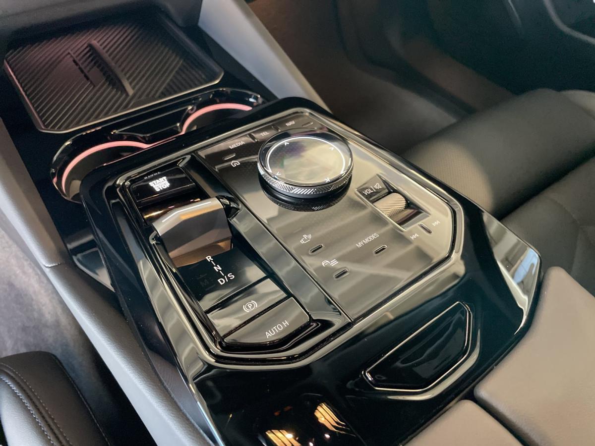 BMW 550