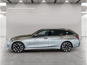 BMW 330 i xDrive Touring 1000 EUR BMW Zubehör GESCHENKT¹ M Sport