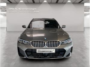 BMW 330 i xDrive Touring 1000 EUR BMW Zubehör GESCHENKT¹ M Sport