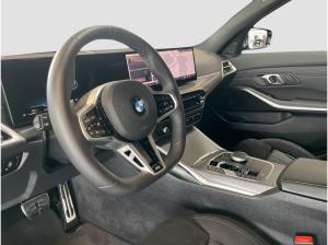 BMW 330 i xDrive Touring 1000 EUR BMW Zubehör GESCHENKT¹ M Sport