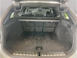 BMW 330 i xDrive Touring 1000 EUR BMW Zubehör GESCHENKT¹ M Sport