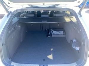 Skoda Superb Combi Sportline  150kW (204PS)*CANTON*AHK*PANO*TRAVEL*360 Grad-K*