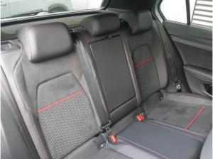 Volkswagen Golf VIII 2.0 TSI GTI Clubsport PANO ACC KAMERA