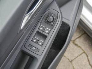 Volkswagen Golf VIII 2.0 TSI GTI Clubsport PANO ACC KAMERA