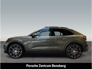 Porsche Macan 4S Electric