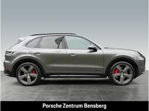Porsche Cayenne GTS