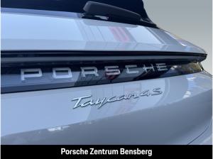 Porsche Taycan 4S Cross Turismo