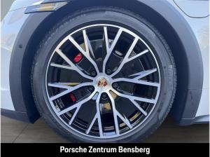 Porsche Taycan 4S Cross Turismo