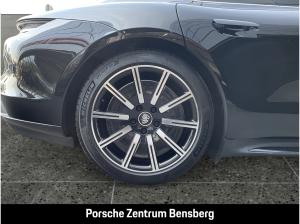 Porsche Taycan 4S