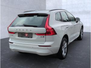 Volvo XC60 B4 (Diesel) Momentum Pro AWD Automatik Navi