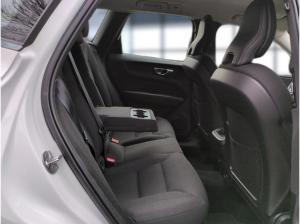 Volvo XC60 B4 (Diesel) Momentum Pro AWD Automatik Navi