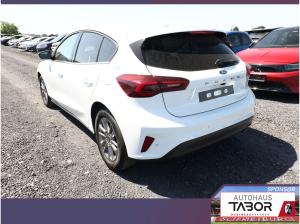 Ford Focus Titanium X ACC Nav LED Kam TotW KeyFree