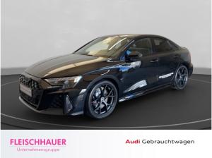 Audi RS3 Limousine TFSI quattro S tronic *verfügbar ab 1.8.*Panorama*SONOS*Carbon*280km/h*Assistenzpaket*