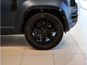 Land Rover Defender OCTA P635 HUD AD AHK-el. klappb. Navi Memory Sitze Soundsystem Meridian 360 Kamera