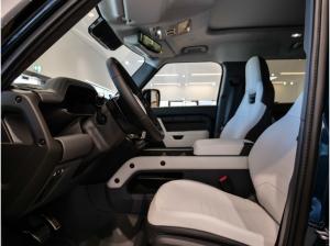 Land Rover Defender OCTA P635 HUD AD AHK-el. klappb. Navi Memory Sitze Soundsystem Meridian 360 Kamera