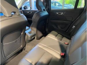 Volvo V60 B4 Plus Dark
